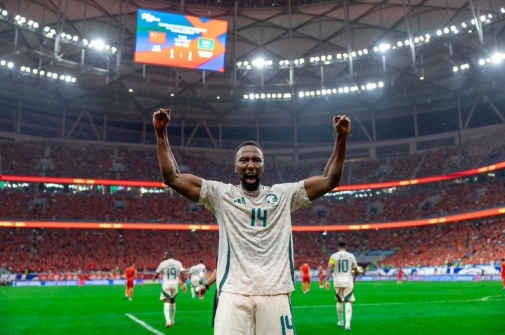 كادش السعودية يخرس مليار ونصف
ويرجعهم غدا للمصانع بوجوه عابسة
#السعودية_الصين