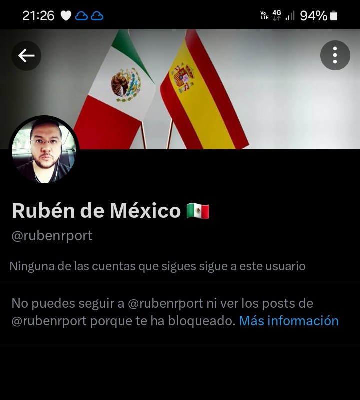 JamesBond339192's tweet photo. @juanperezp71 @rubenrport Bloqueando este wey que no aguanto nada.... jaja 👇🏻 https://t.co/czfMa7xo8I