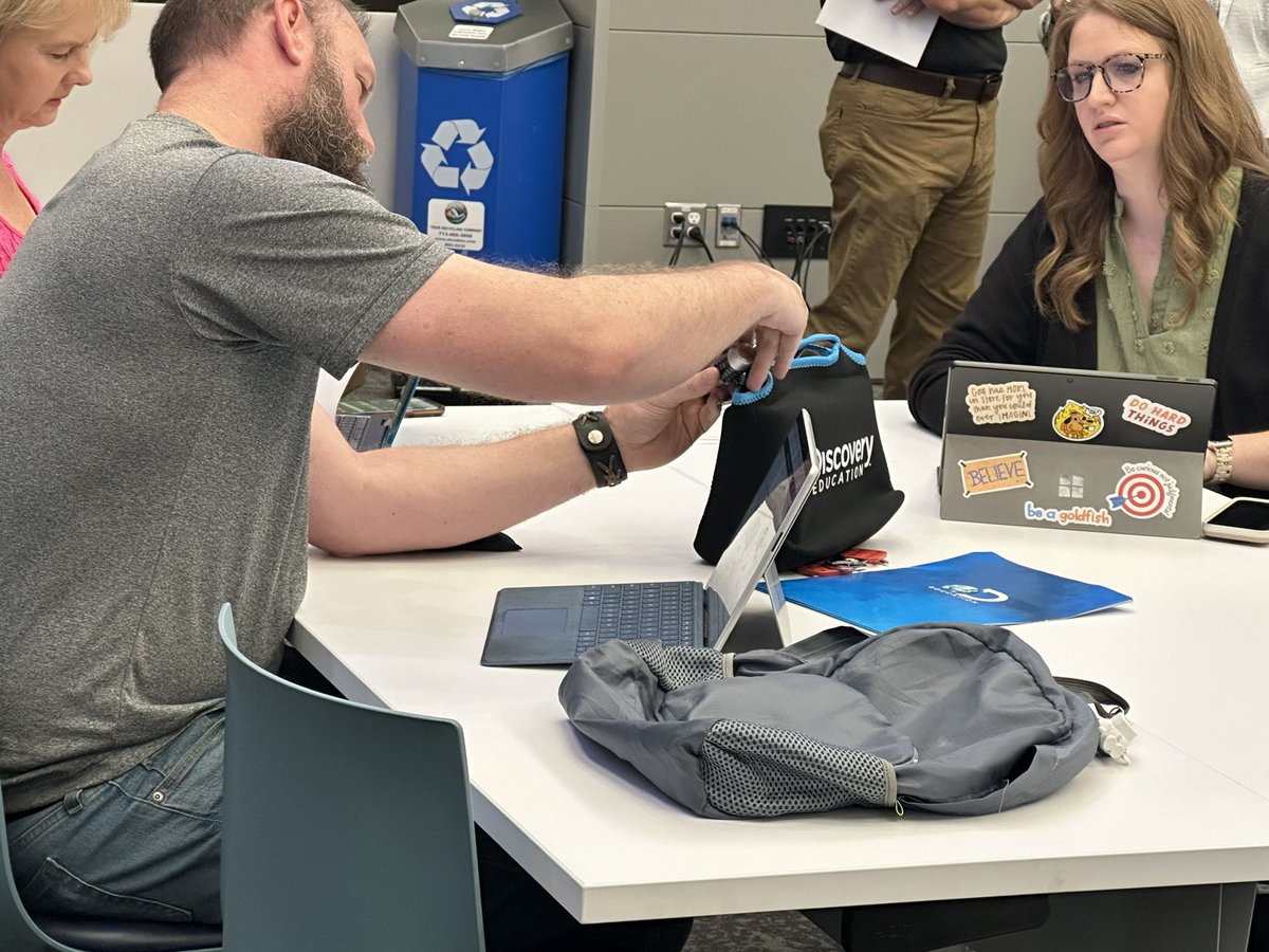 Dr. Allegra McGrew tweet media