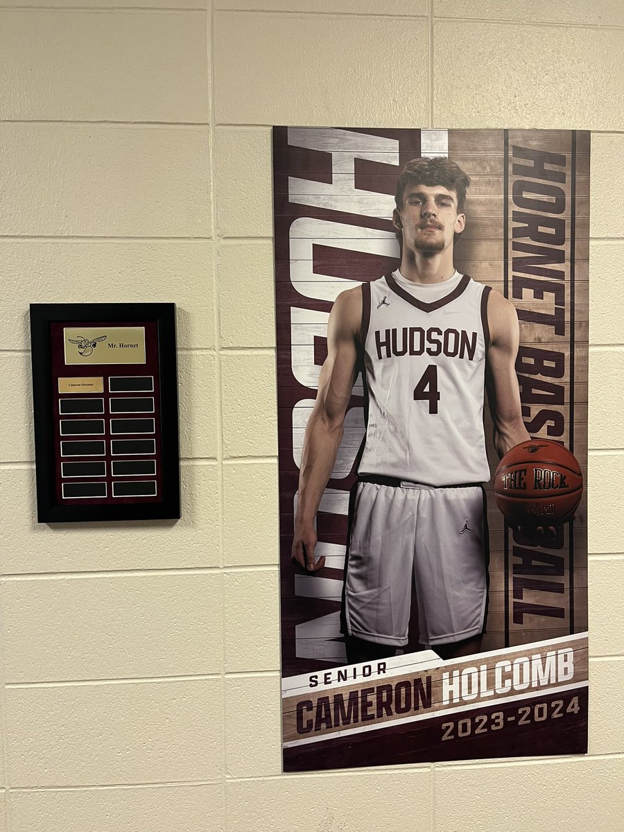 Hudson Basketball tweet media