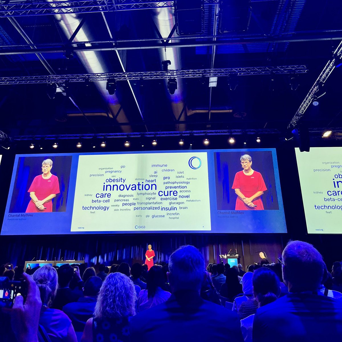 Team ESTRID is excited to be on site for the 60th #EASD in Madrid, Spain. 

Looking forward to hear (and share!) the latest research in the area and of course also to celebrate 🎉 

#diabetes #EASD2024