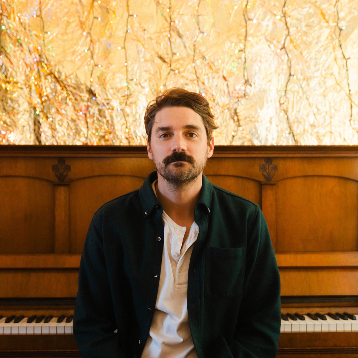 sonicunyon's tweet photo. JUST ANNOUNCED: Tim Baker brings his full band, full sound and full hearts to The Music Hall to perform his new Christmas album "Full Rainbow Of Light" on December 14th! Tickets go on sale this Friday, September 13th at 10am via https://t.co/dd2GrnXw4P #hamont https://t.co/jzwC9eAdS6