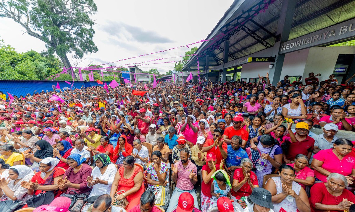 anuradisanayake's tweet photo. Joined the Medirigiriya Rally today (10), part of our victory rally series. Your presence and support for the 2024 presidential election, which will steer our country towards a new renaissance and a vision of a "Thriving Nation, A beautiful Life," are truly commendable! https://t.co/MHBTkvtcLe