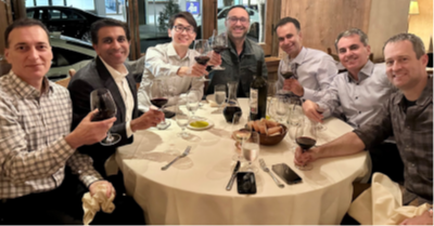 aao_ophth's tweet photo. Dr. Khurana will present at #subspecialty Day sessions. He'll elevate his practice with #pearls. Then, he'll enjoy his yearly meeting tradition, dining with #ophthalmology friends!
Hear mistakes to avoid & put #AAO2024 into your agenda.
https://t.co/GTsrfQO83s https://t.co/GMZT321LdE