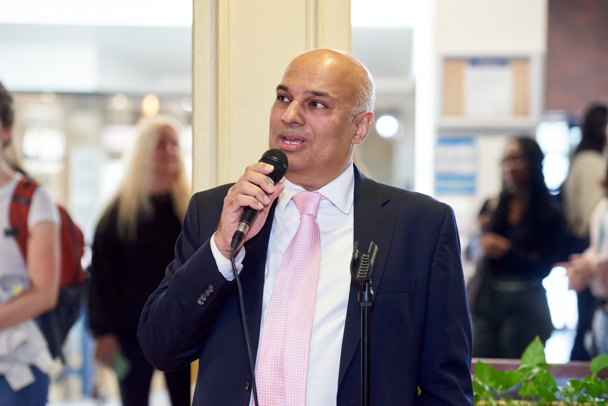 myccnm's tweet image. Thank you to everyone who attended #CCNM&apos;s Welcome Back BBQ on Monday. It was great to see everyone together and we are looking forward to an exciting year with all of you! To see more photos, visit: facebook.com/myCCNM. #CCNMLife