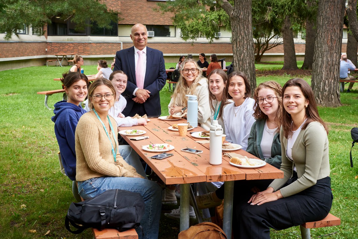 myccnm's tweet image. Thank you to everyone who attended #CCNM&apos;s Welcome Back BBQ on Monday. It was great to see everyone together and we are looking forward to an exciting year with all of you! To see more photos, visit: facebook.com/myCCNM. #CCNMLife
