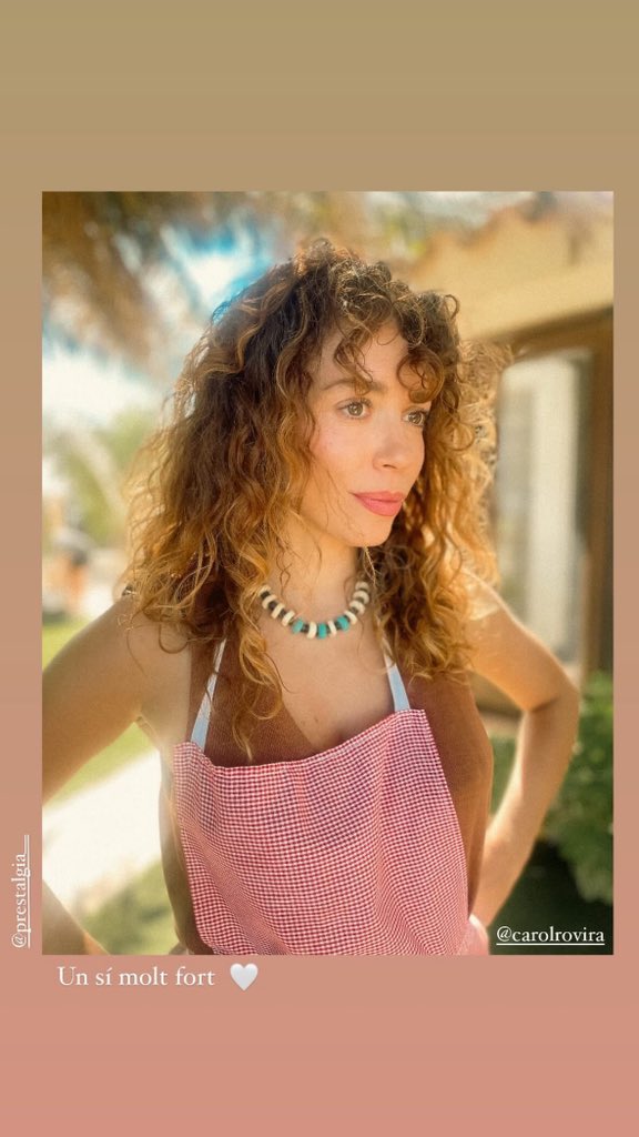 CrisCA_MX's tweet photo. 🌺Ella❣️ morriña por su maravilloso verano⁉️  

🔁 IG #CarolRovira vidioalargado "@prestalgia_"

CAROL ROVIRA ♥️💪🏼 https://t.co/dV7atjWlh5