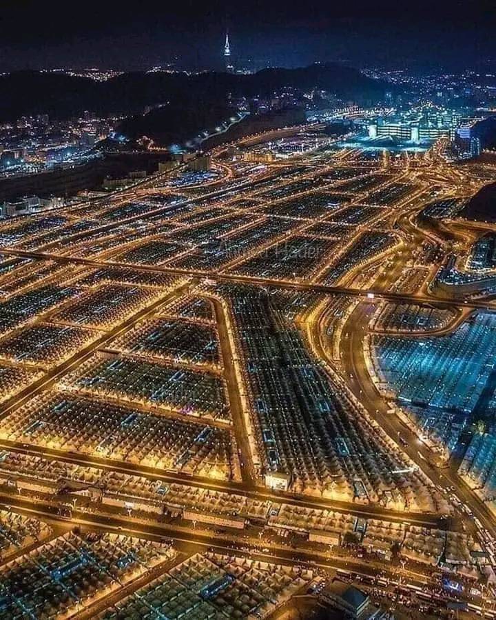 ScreenMix's tweet photo. انها مدينة رسول الله ♥️ https://t.co/gczTwapK89