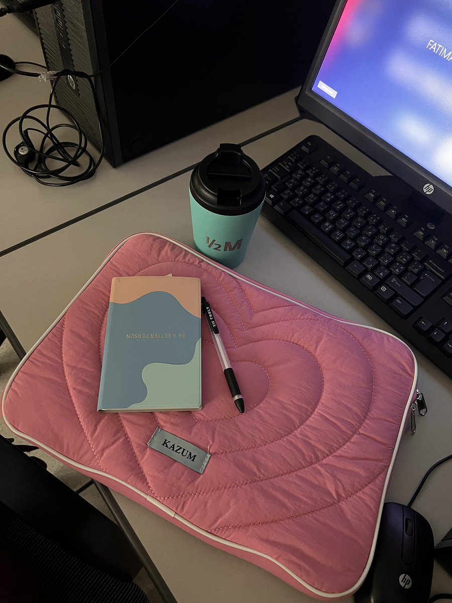 UQI____'s tweet photo. 💻💓
#university #kingabdalazizuniversity #jeddah https://t.co/vio4jbkwOu