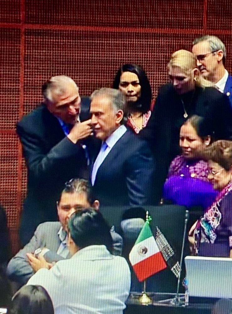 La política en México es una mierda. No importa cuando lo leas.