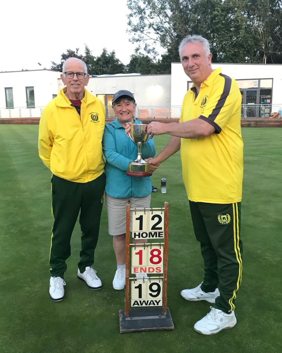 RailwayUnionBC's tweet photo. Junior pairs next ... #comeontheunion #rubowls https://t.co/NCrIugUjt2