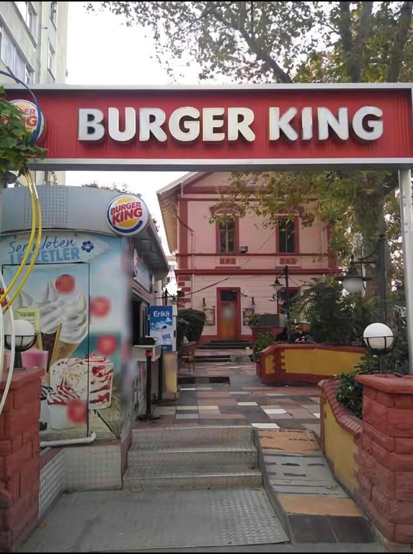 sessizce gittin ve bi güle güle bile demedin.