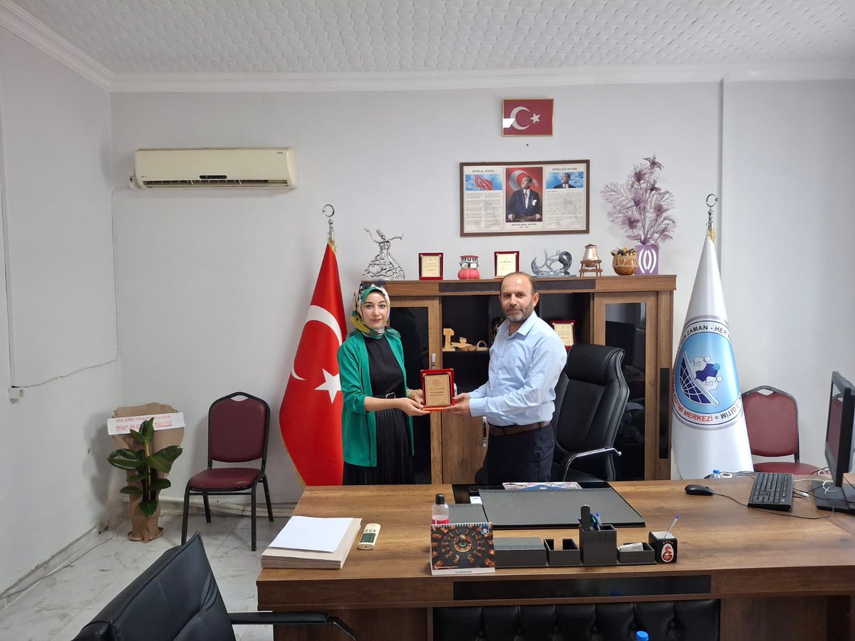 fehmi_caliskan's tweet photo. Yeni görev yerimizde ziyaretimize gelen Eğitim Bir-Sen Kadın Komisyonu İlçe başkanımız Sn. Hatice Zencirkıran'a nazik ziyaretleri için teşekkür ederim.
@ibrahimcoskun63 
@ayneli_mine 
@BozovaEbs https://t.co/phh21PlERG