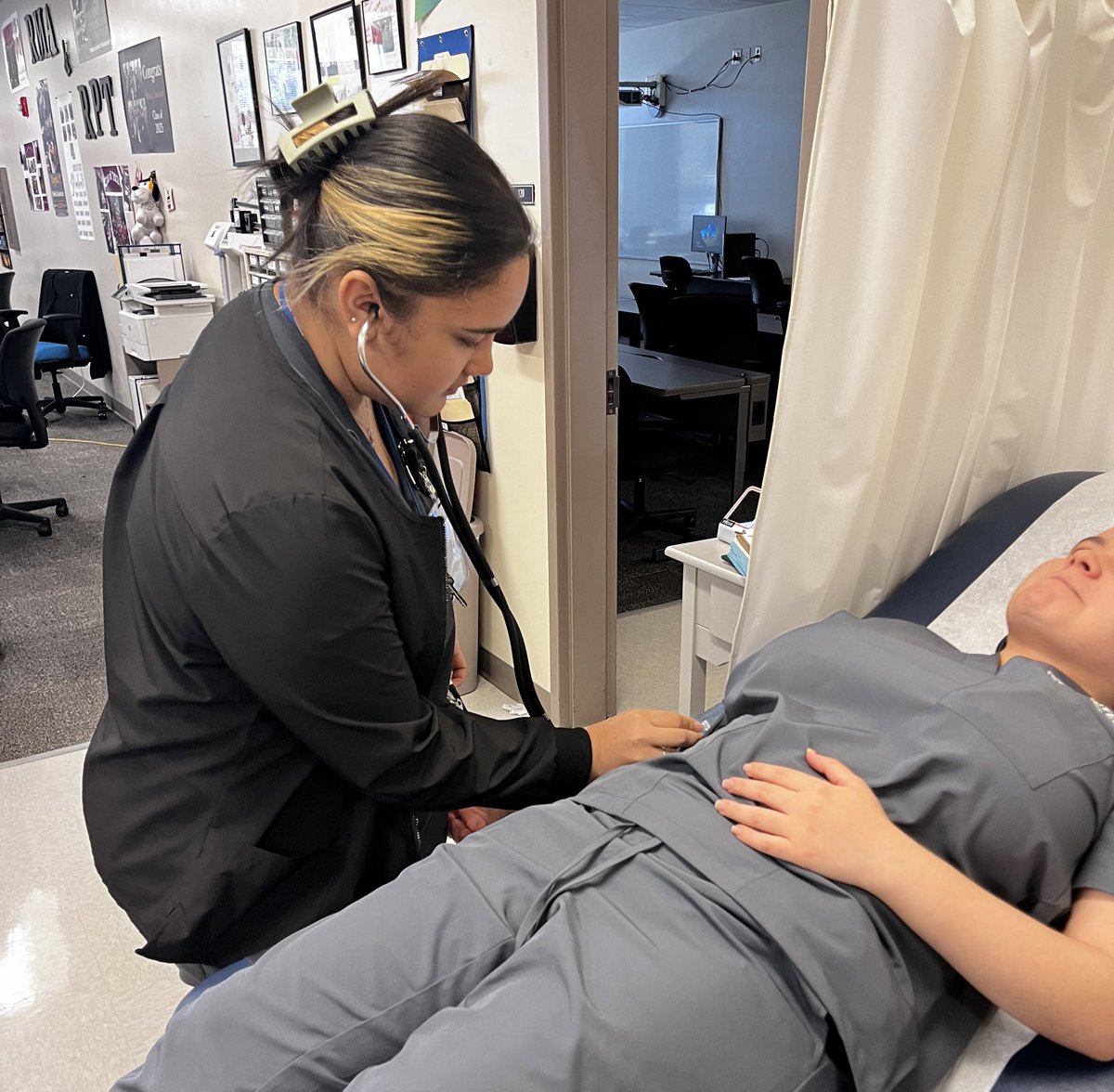 Medical Assistant is hard at work applying hands on techniques to what they have learned this past week. 

#weareoTECH #SkillUpOsceola #everystudentfutureready #SDOCGoodtoGreat