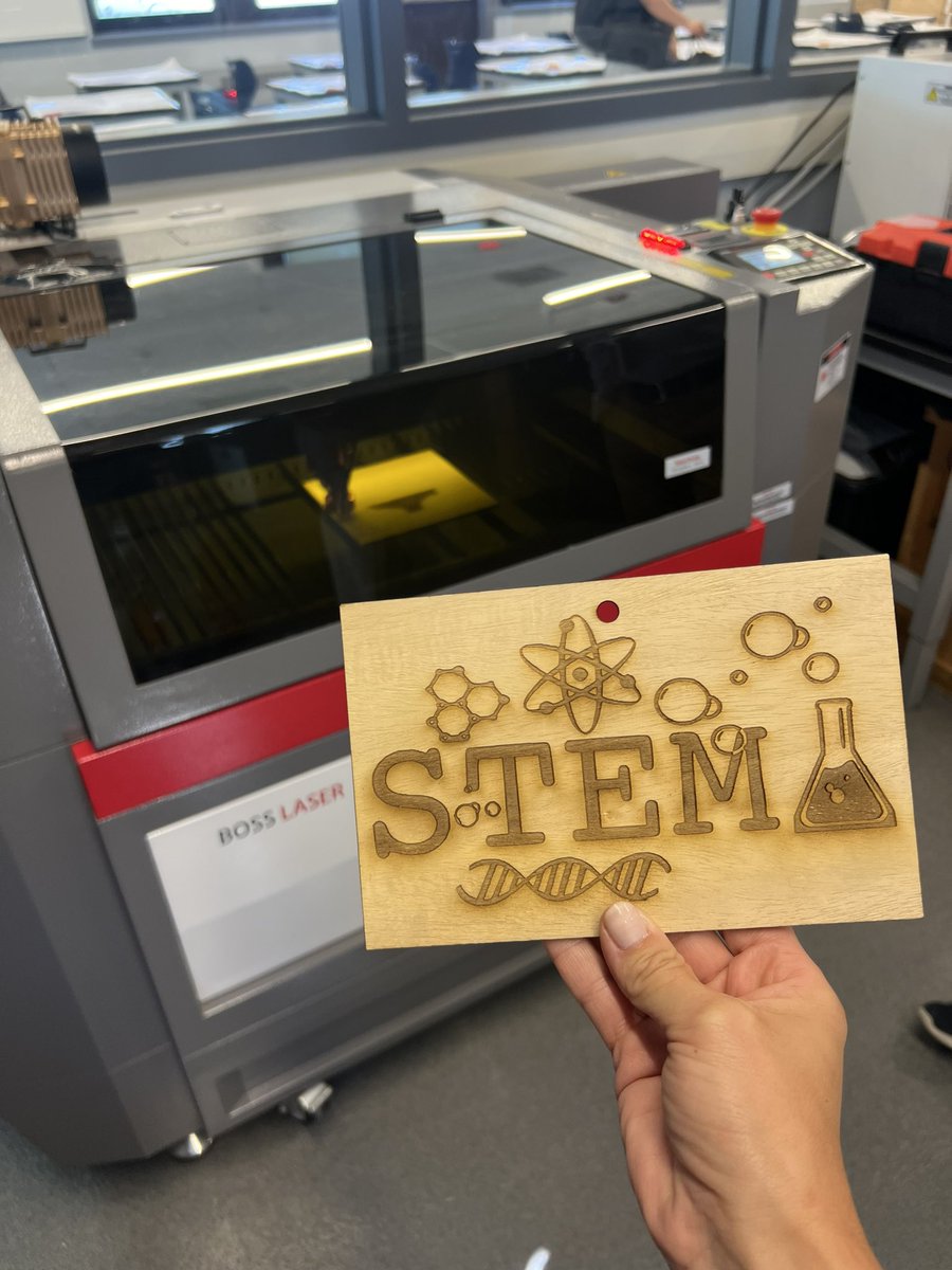 Mrs. Strauch tweet media