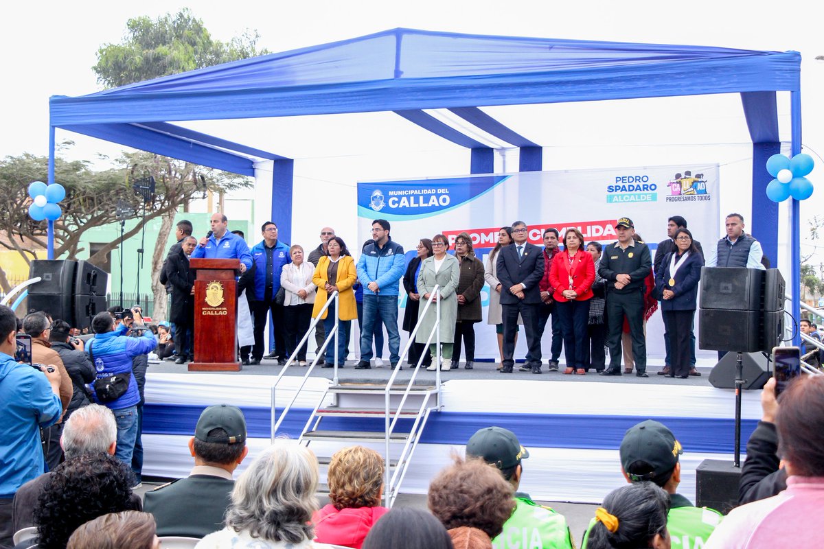 LapuntaOficial's tweet photo. Nuestra teniente alcaldesa, Marisol Gabilondo, asistió a la inauguración de La Casa de la Mujer en el Callao, en representación de esta Municipalidad.
El espacio construido por la @municallao, brindará asesoría legal y psicológica, también capacitaciones en diferentes talleres. https://t.co/i4VqGoYXNw