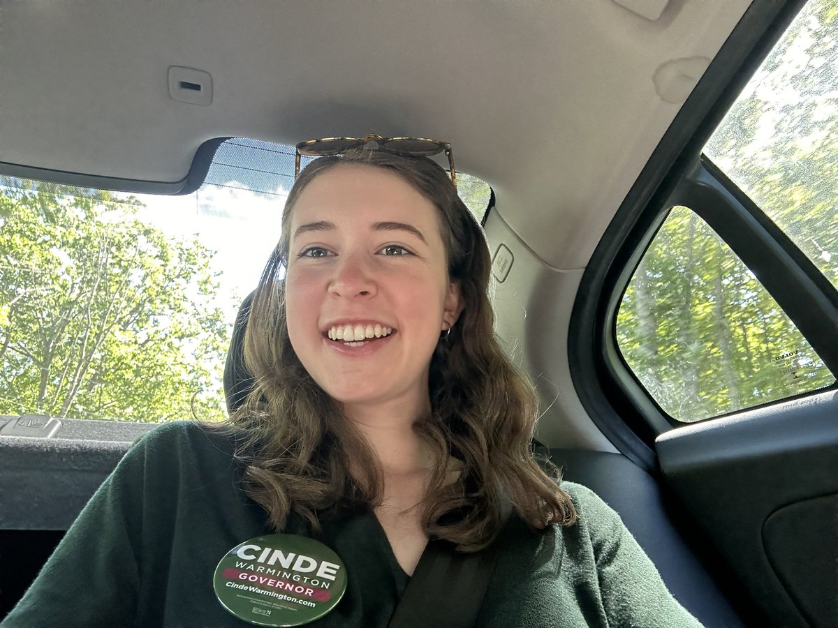 BeaBurack's tweet photo. Traveling all across NH today with #TeamCinde and seeing incredible enthusiasm to elect @CindeWarmington as our next governor #NHPolitics 

Get out and vote!! 🗳️ Find your polling place here: https://t.co/qa1HoehKUG https://t.co/OwbNwRakPw