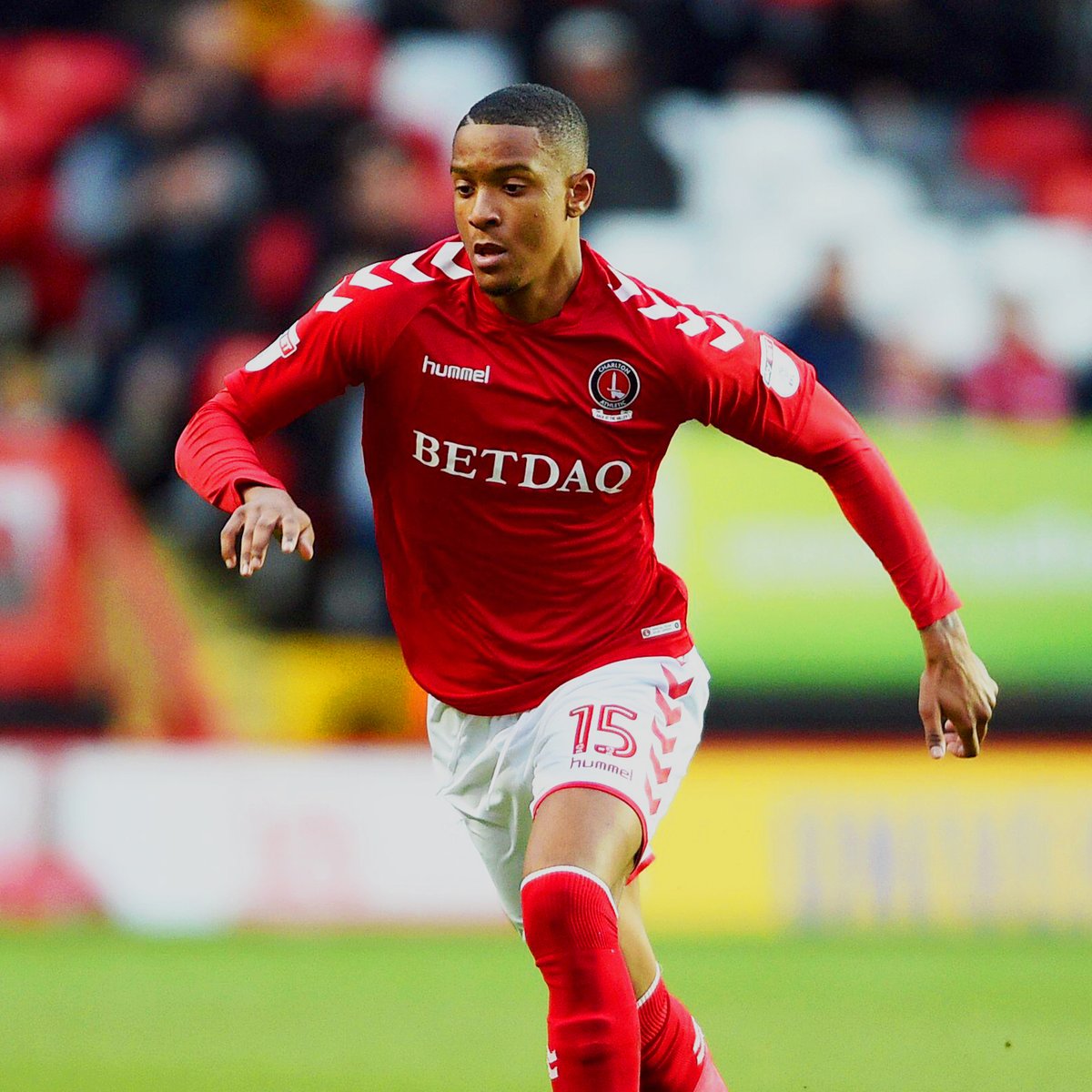 CAFCofficial's tweet photo. Thank you, Steve ❤️

#cafc | @CharltonAcademy | @ValleyGold