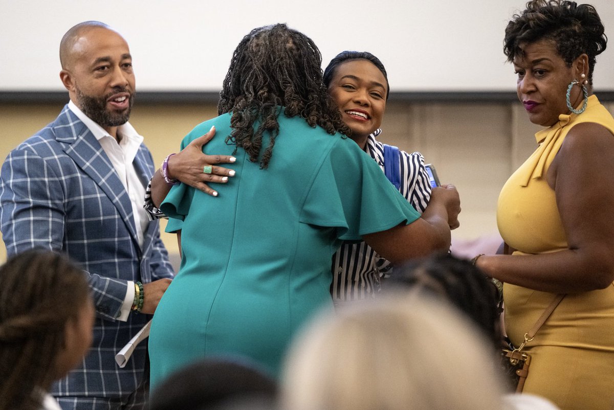 BMHCaucus's tweet photo. Smiles, some tears, and a whole lot of powerful advocacy and community. Photos from the 2024 Black Maternal Health Caucus Stakeholders Summit are live now: https://t.co/Zfq6dTK2Qq https://t.co/hCgZxXhrMw