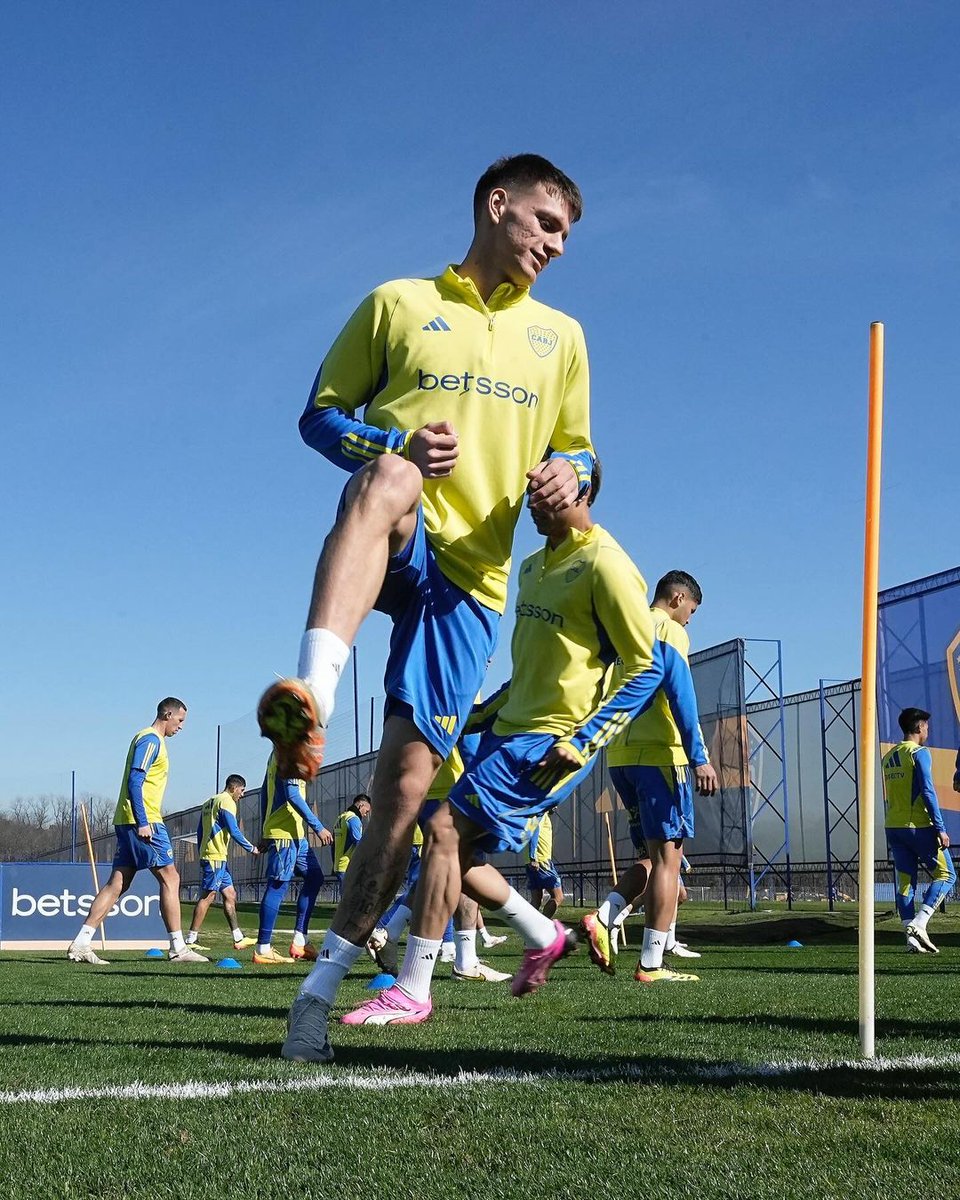 Boca volvió a los entrenamientos: como están Cavani, Romero y Rojo Boca ya piensa en Racing.