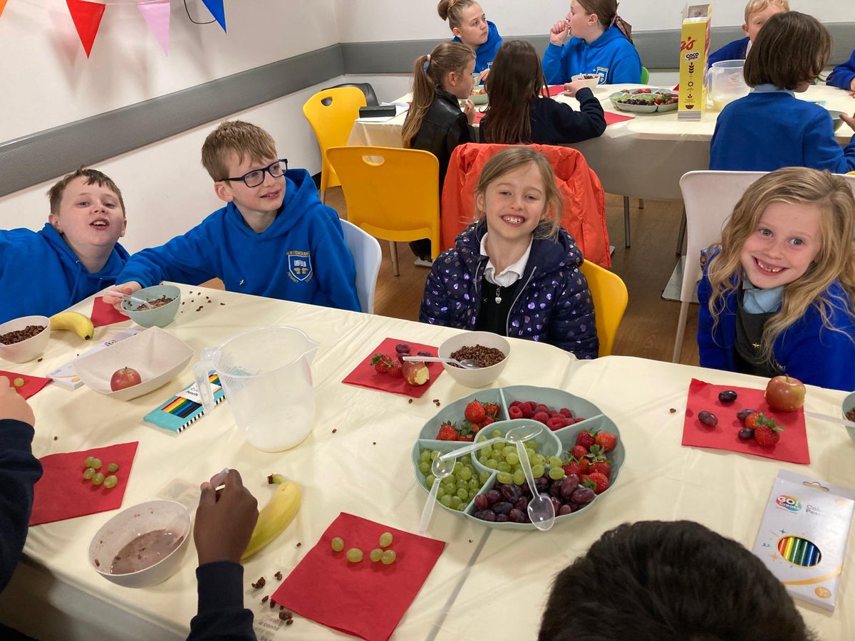 NewtongrangePS tweet media