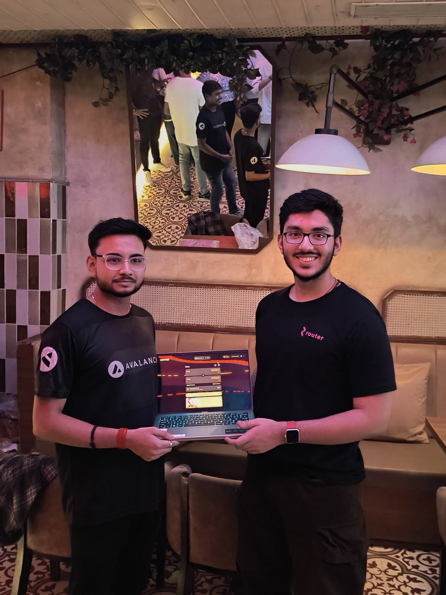 SuperRabbitsDAO's tweet photo. Ram Ram Lucknow! 🙏🏻

Guild Lead @suraj_sharma14  and DevRel @ShivankK26 organized a fantastic IRL event in association with @avax 🔺

His efforts are making Lucknow a Nawabi hub of Web3 innovation! 👑🚀 https://t.co/xrT1DkkbSP