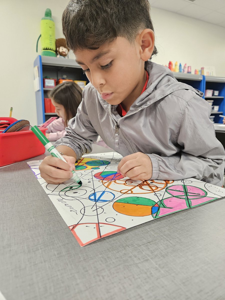 ll_gonzalez's tweet photo. Our students are excited about circles/dots and are creating some pretty awesome stuff in art today! https://t.co/DywCr7CdnG