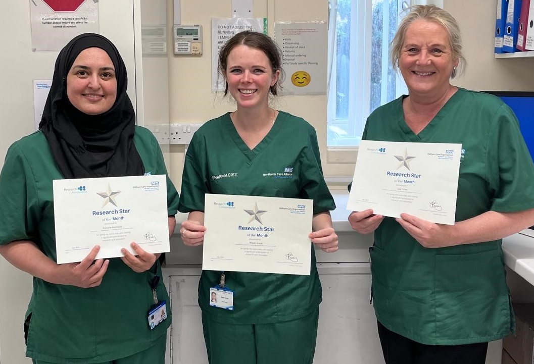 NCA Research NHS (@ncaresearchnhs) on Twitter photo A huge thank you to the ICU Pharmacy Team - Megan Arnold, Helen March, Ruksana Mahmood, & Lisa Turner. Our Research Stars of the Month at <a href="/OldhamCO_NHS/">Oldham Care Organisation</a> are so helpful, providing on-going pharmacy support with ICU drug trials & enabling the safe delivery of a variety of studies A huge thank you to the ICU Pharmacy Team - Megan Arnold, Helen March, Ruksana Mahmood, & Lisa Turner. Our Research Stars of the Month at <a href="/OldhamCO_NHS/">Oldham Care Organisation</a> are so helpful, providing on-going pharmacy support with ICU drug trials & enabling the safe delivery of a variety of studies