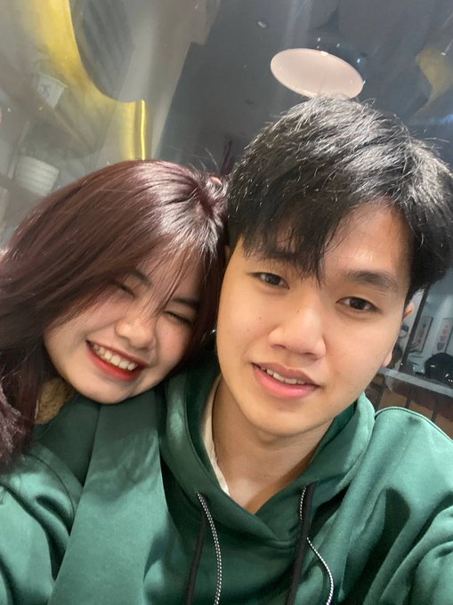 Huỳnh Như chia tay bạn trai bị tung clip mặc lọt khe đỏ