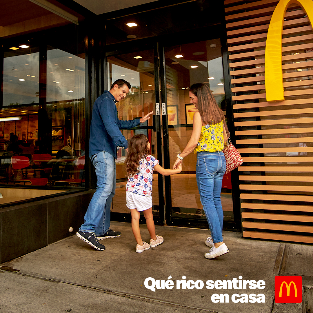 McDonalds ElSalvador tweet media