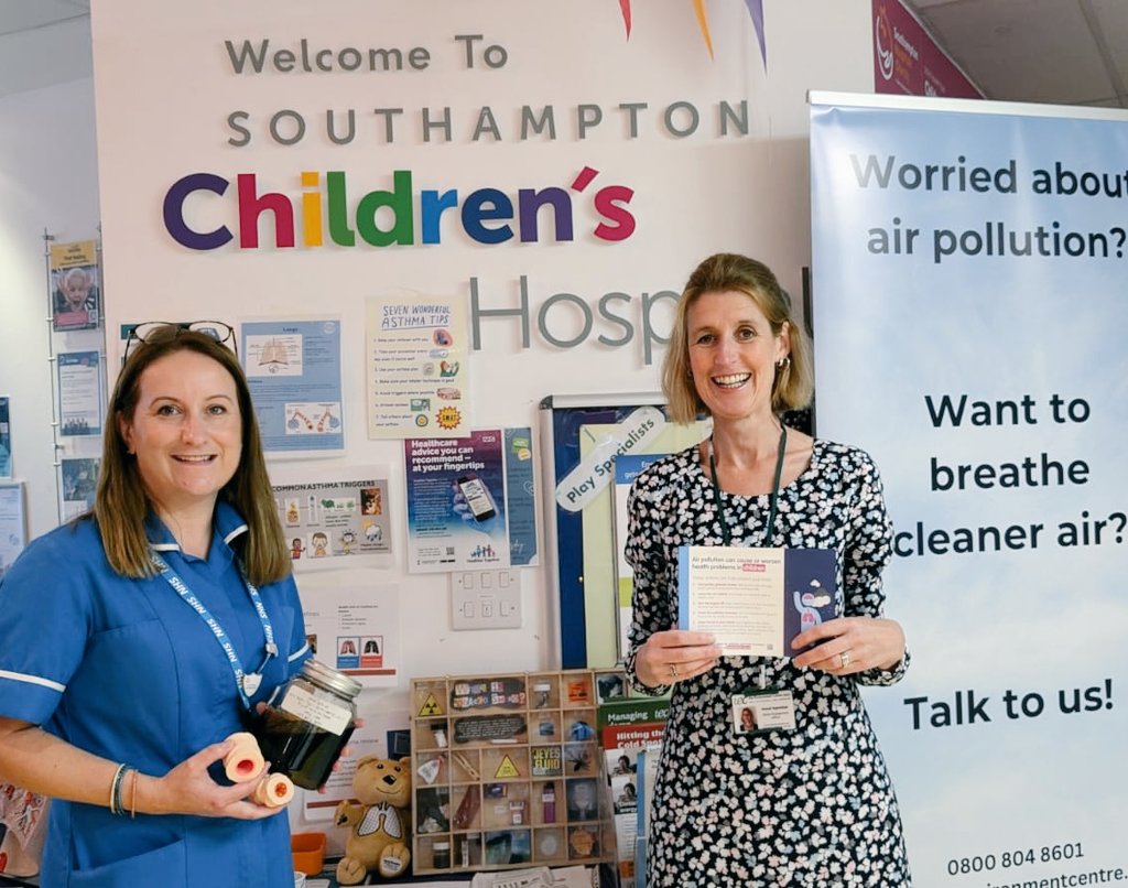 💙Emma Ray (@emmarayclahrc) on Twitter photo #AskAboutAsthma2024 great to talk to staff and families today <a href="/SotonChildHosp/">Southampton Children's Hospital</a> <a href="/UHSFT/">University Hospital Southampton 💙</a> about the Four Asks 1. Get an asthma plan 2. Understand how to use inhalers 3. Get an asthma review 4. Consider air quality. Thanks <a href="/HazelAgombar/">Hazel Agombar</a> <a href="/tECSouthampton/">the Environment Centre (tEC)</a> 😊 and <a href="/TrudellMed/">Trudell Medical International</a> <a href="/bcyp_nhsldn/">NHS London - BCYP team</a> #AskAboutAsthma2024 great to talk to staff and families today <a href="/SotonChildHosp/">Southampton Children's Hospital</a> <a href="/UHSFT/">University Hospital Southampton 💙</a> about the Four Asks 1. Get an asthma plan 2. Understand how to use inhalers 3. Get an asthma review 4. Consider air quality. Thanks <a href="/HazelAgombar/">Hazel Agombar</a> <a href="/tECSouthampton/">the Environment Centre (tEC)</a> 😊 and <a href="/TrudellMed/">Trudell Medical International</a> <a href="/bcyp_nhsldn/">NHS London - BCYP team</a>
