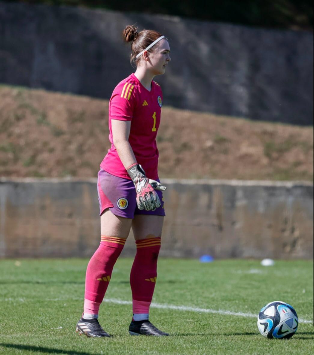 SavingOurGame (@savingourgame) on Twitter photo Next week we have the youth perspective!! 🐣
The wonderful Emma Thomson 💪 ⚽ 🧤
<a href="/emmathomson/">⭐Emma Thomson⭐</a>.25
#Goalkeeping #womensfootball #SWPL Next week we have the youth perspective!! 🐣
The wonderful Emma Thomson 💪 ⚽ 🧤
<a href="/emmathomson/">⭐Emma Thomson⭐</a>.25
#Goalkeeping #womensfootball #SWPL