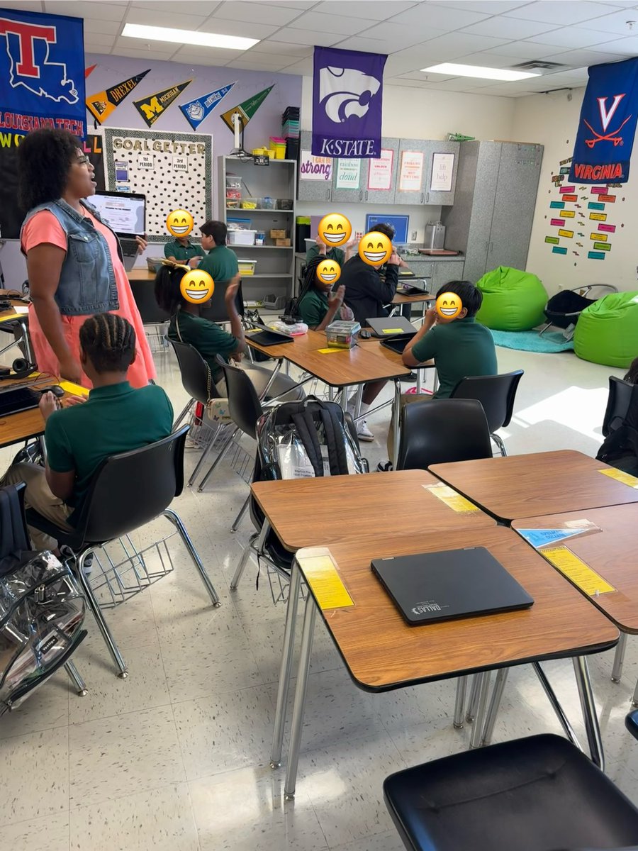 RobertHobbsEdu's tweet photo. Had a great time seeing @thomasjruskms Rams RAMping up for their first ECR! “When I think of vivid details, I think of…”
SENSORY LANGUAGE🤌🏻🤌🏻 
ACTION 👊🏻👊🏻 
DIALOGUE 🫴🏻🫴🏻
@PrincipalBernal @JuanCordobaDISD @Dallasacademics @DallasReads @AnneLaurenMarrs @DrGplus1 @DrElenaSHill https://t.co/egSK1JiWKy