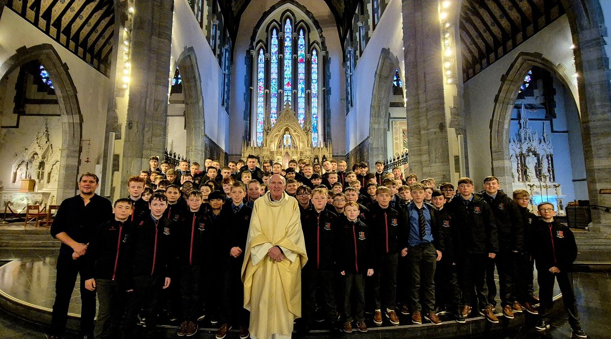 St Munchin's College tweet media