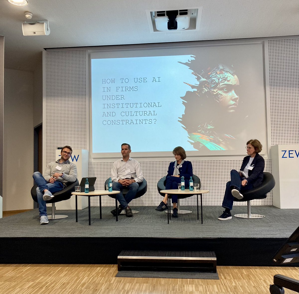 ZEW tweet media