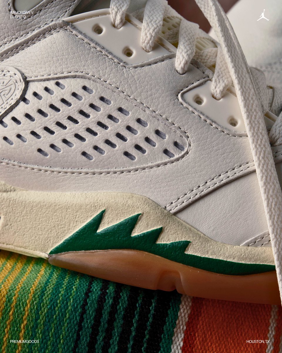 premiumgoodsHTX's tweet photo. Available 9.12.2024
Air Jordan Retro 5
‘El Grito’
Men’s $210+tax

Honoring the speech that set off Mexico’s fight for independence.

In-Store &amp; Online
@premiumgoodshtx https://t.co/YP7WE2U77o