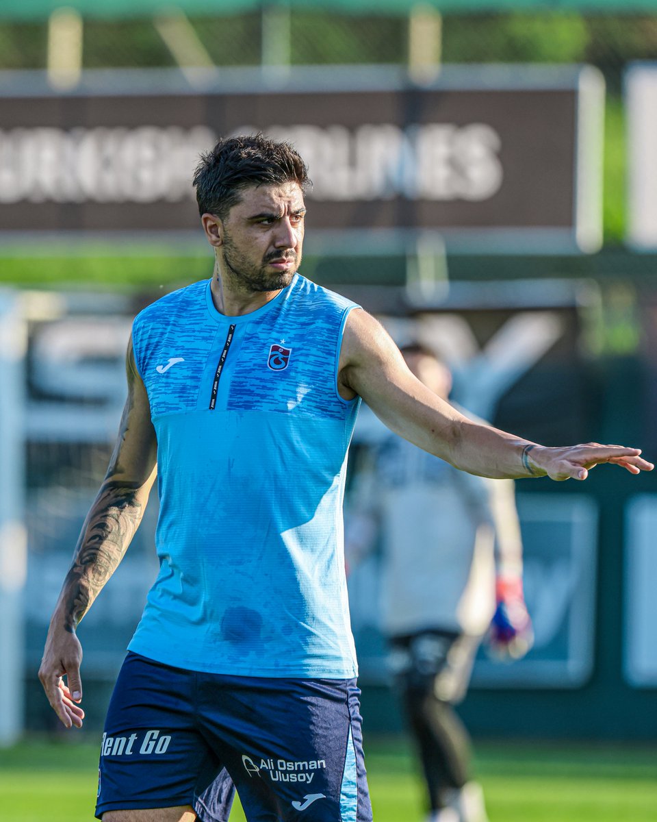 Trabzonspor's tweet photo. Akşam antrenmanımız tamamlandı

🔗 https://t.co/jqTWI9V6XP https://t.co/ghS5sN3cq2