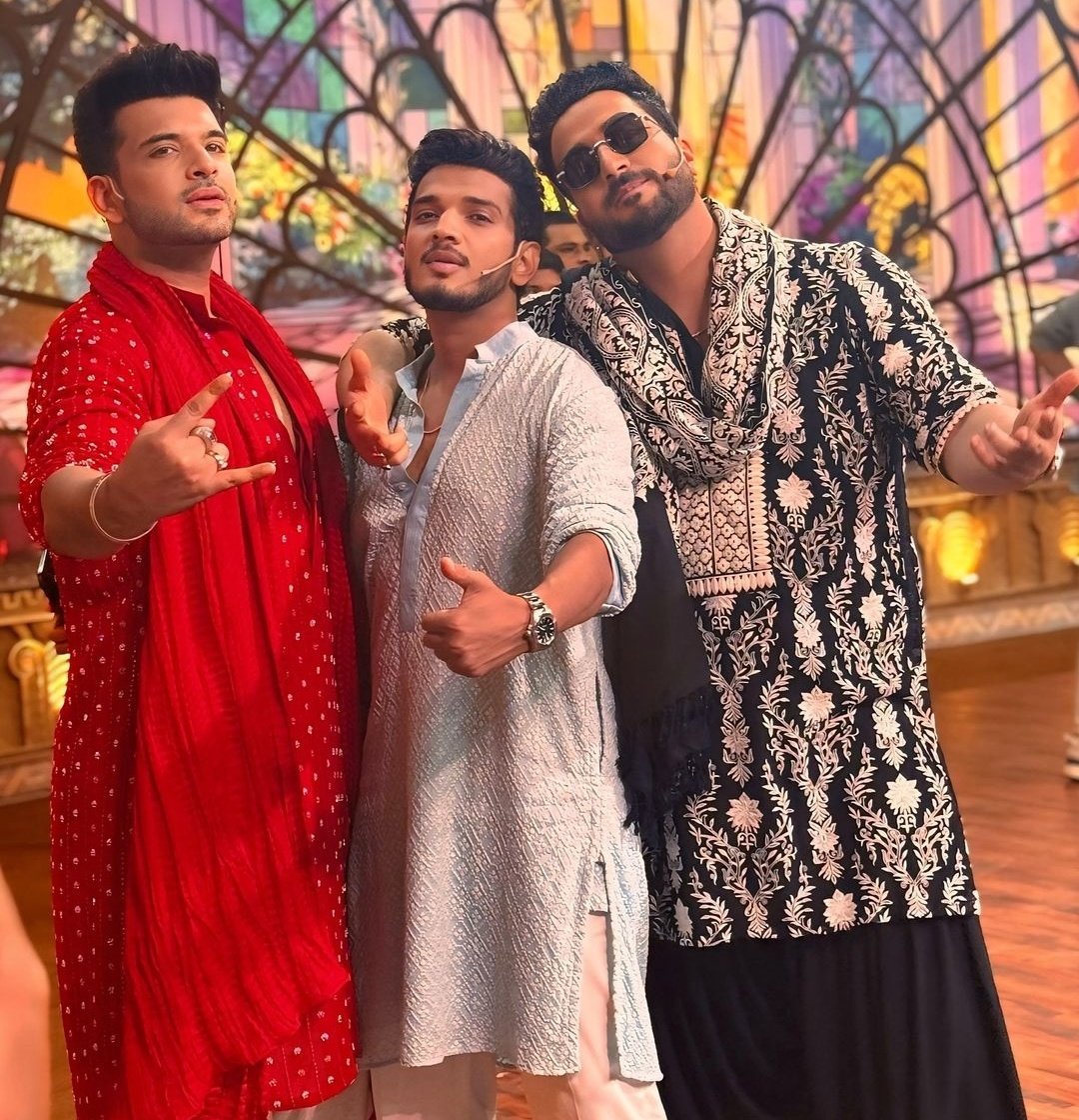 manoj53091's tweet photo. This trio 😭❤️❤️❤️
All favourites together ❤️ ✨️
@AlyGoni @munawar0018 @kkundrra
#MunawarFaruqui
#AlyGoni
#KaranKundra
#MKJW
#FamAly
#karanSquad
#MunawarKiJanta
#MunawarWarriors
#LaughterChefs https://t.co/yHmclTUjGf