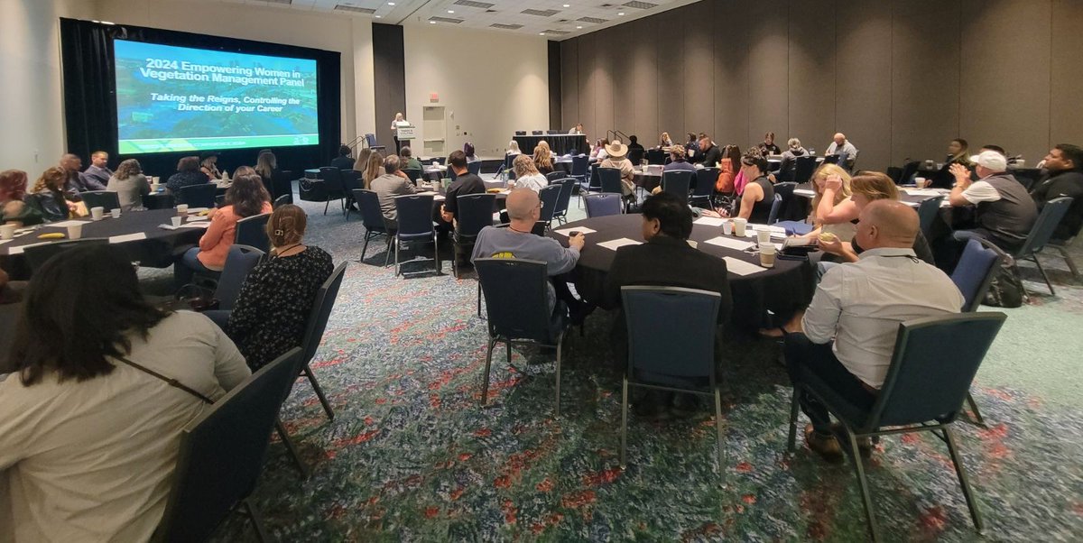 ArboristUtility's tweet image. More than 700 attendees checked in as of late morning in Fort Worth, Texas, for the first day of Trees &amp;amp; Utilities. Thanks, Overstory for sponsoring the Women in Vegetation Management Workshop, which kicked off the day&apos;s events, #treesandutilities #conference #UVM