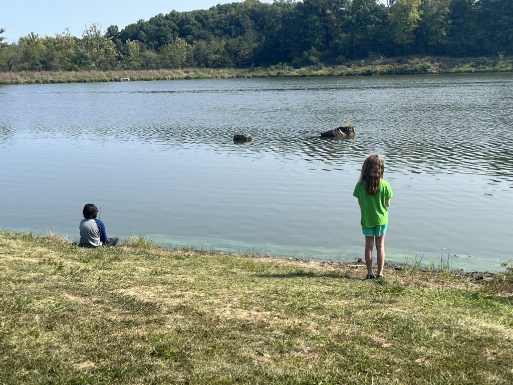 SCEMrsLowder's tweet photo. Fishing fun!! #SCEsoars https://t.co/er8ir9fhgY