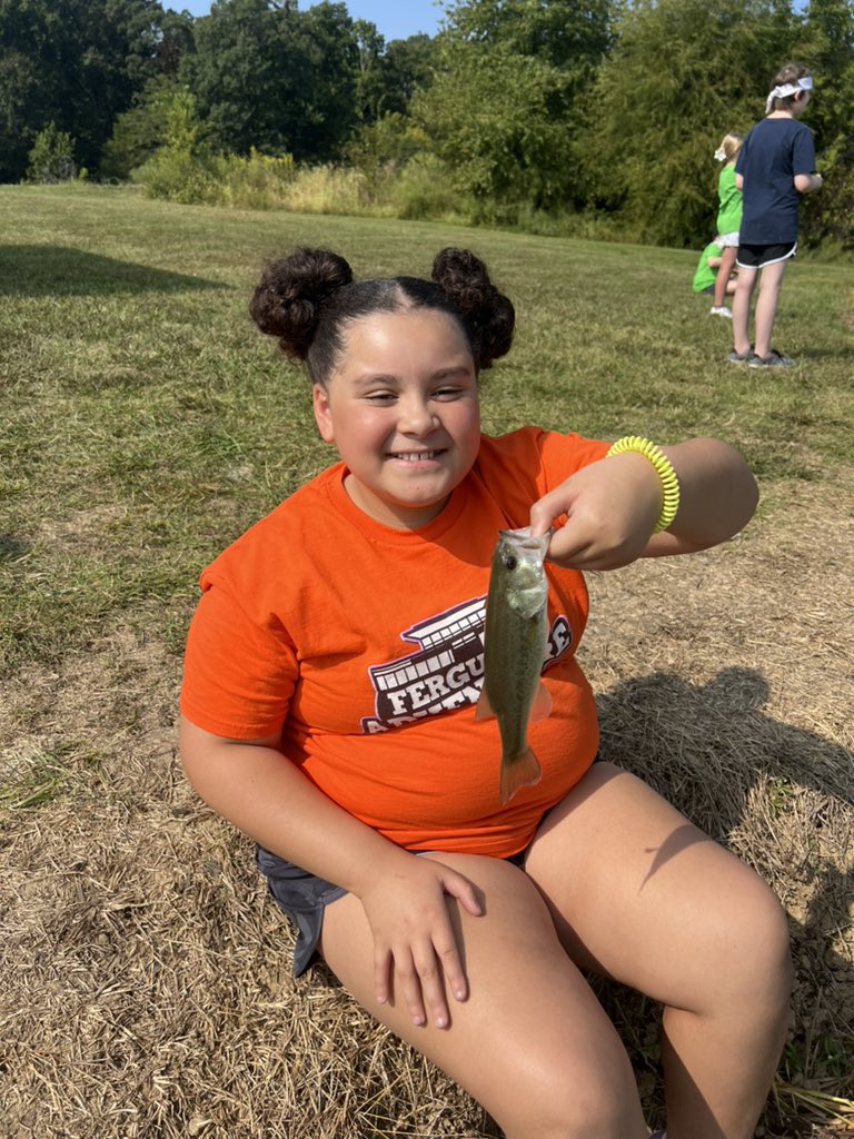 SCEMrsLowder's tweet photo. So many great fish have been caught this morning! #SCEsoars https://t.co/hR5kPIztOP