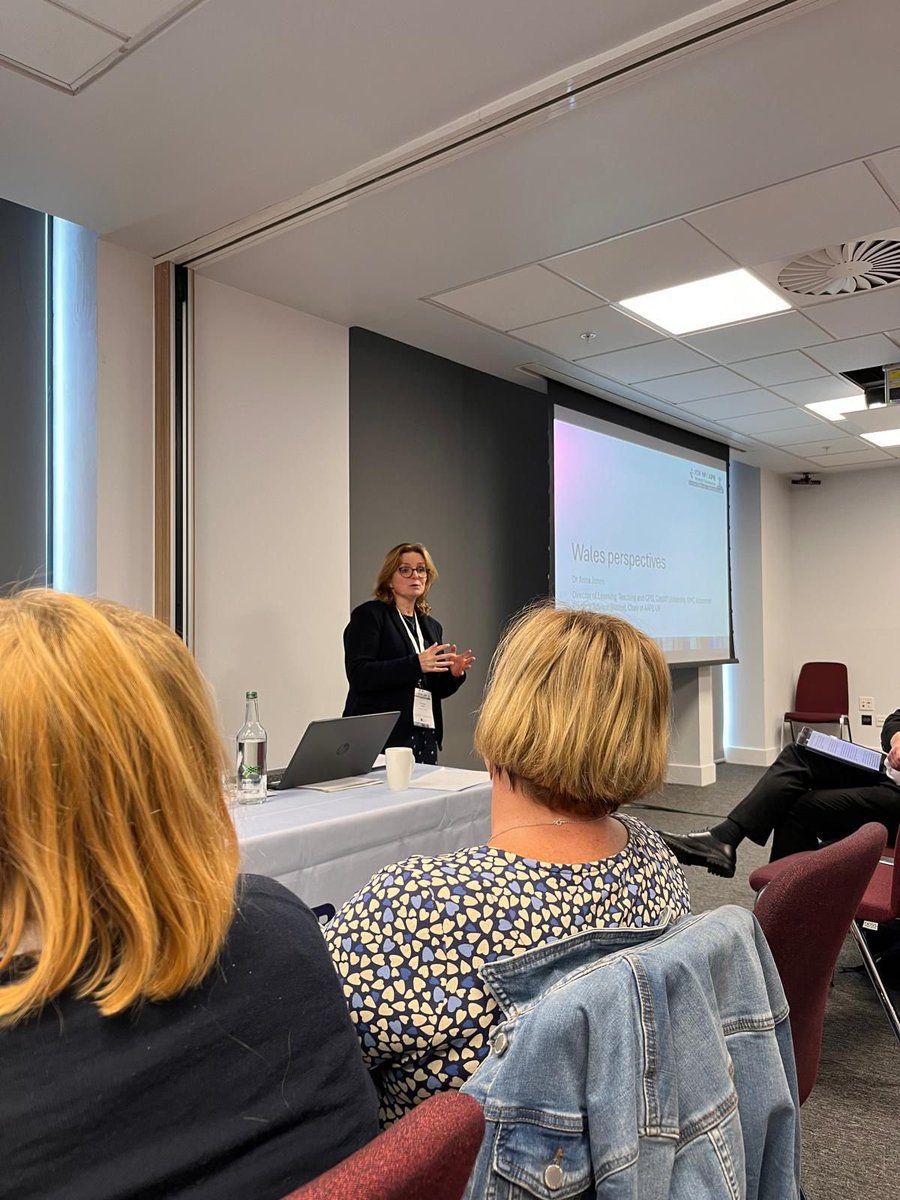 UK session: an overview of multi-professional advanced practice developments in the UK at the #NPAPN2024 conference. Anna Jones speaking about the #Wales perspective. <a href="/AAPEUK/">AAPEUK</a> <a href="/annaj41/">Anna Jones</a>  #advancedpractice