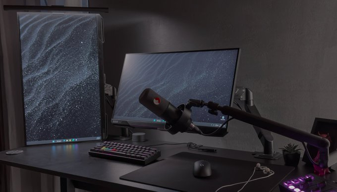 PROGamingSetups's tweet photo. The most liked setups of this week         

Comment which one you liked the most ☂️🔽 https://t.co/QFtbyNPoBm