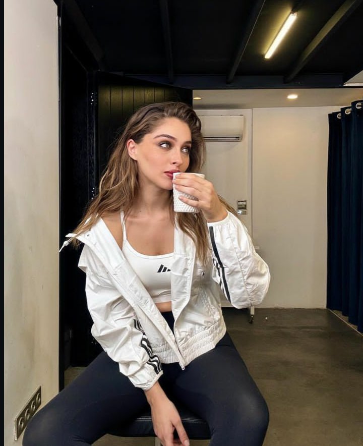 Aycemfc_'s tweet photo. Ayyyyy❤️🥹🫠 @cemre_baysel #cemrebaysel #bayselcemre https://t.co/USueugAZJK
