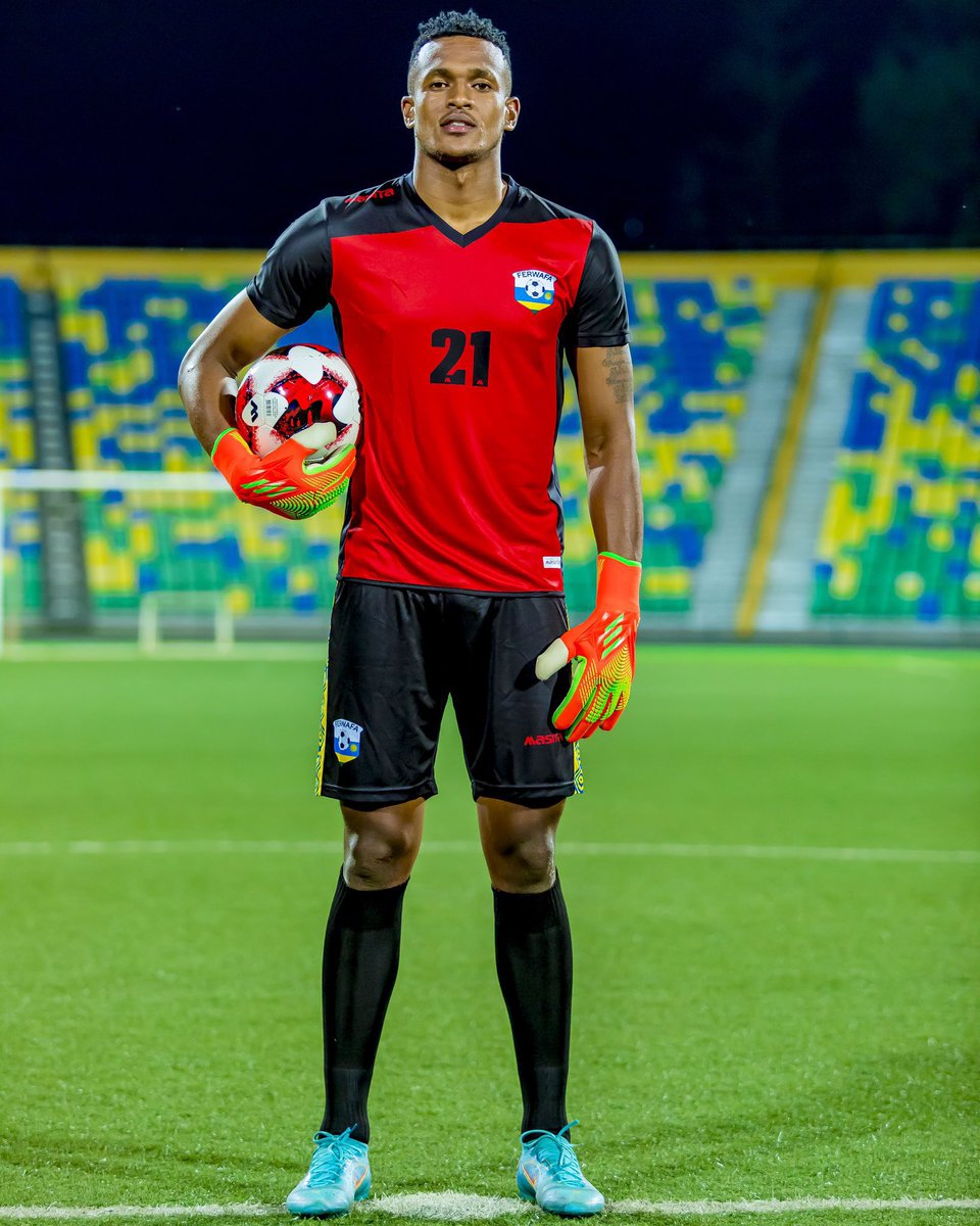 Sinethemba Makonco tweet media