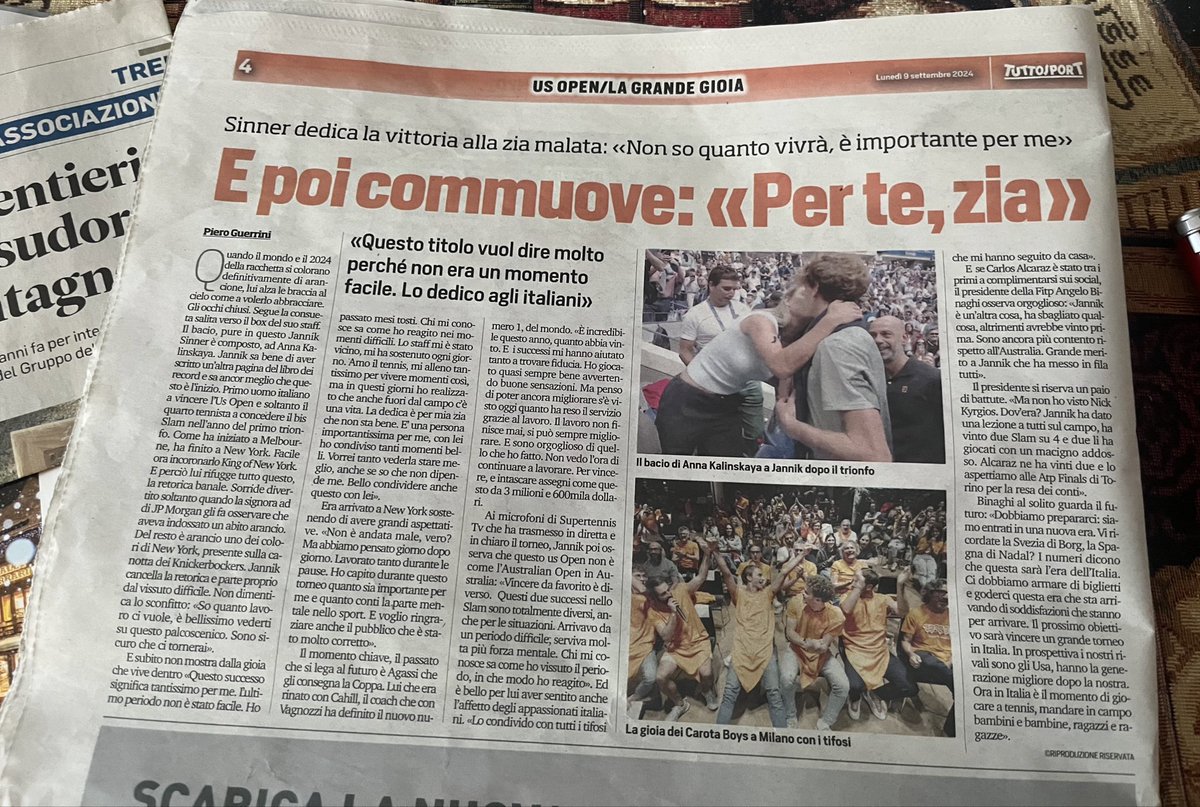 paoloangeloRF's tweet photo. #guerrini”qnd il mondo e il2024 si colorano di arancione, lui alza le braccia al cielo come a volerlo abbracciare.. il bacio, pure in questo #Sinner è composto, a anna . Jannik sa bene di aver scritto un’altra pagina del libro dei record e sa ancora meglio che questo è l’inizio https://t.co/caZFwUX042