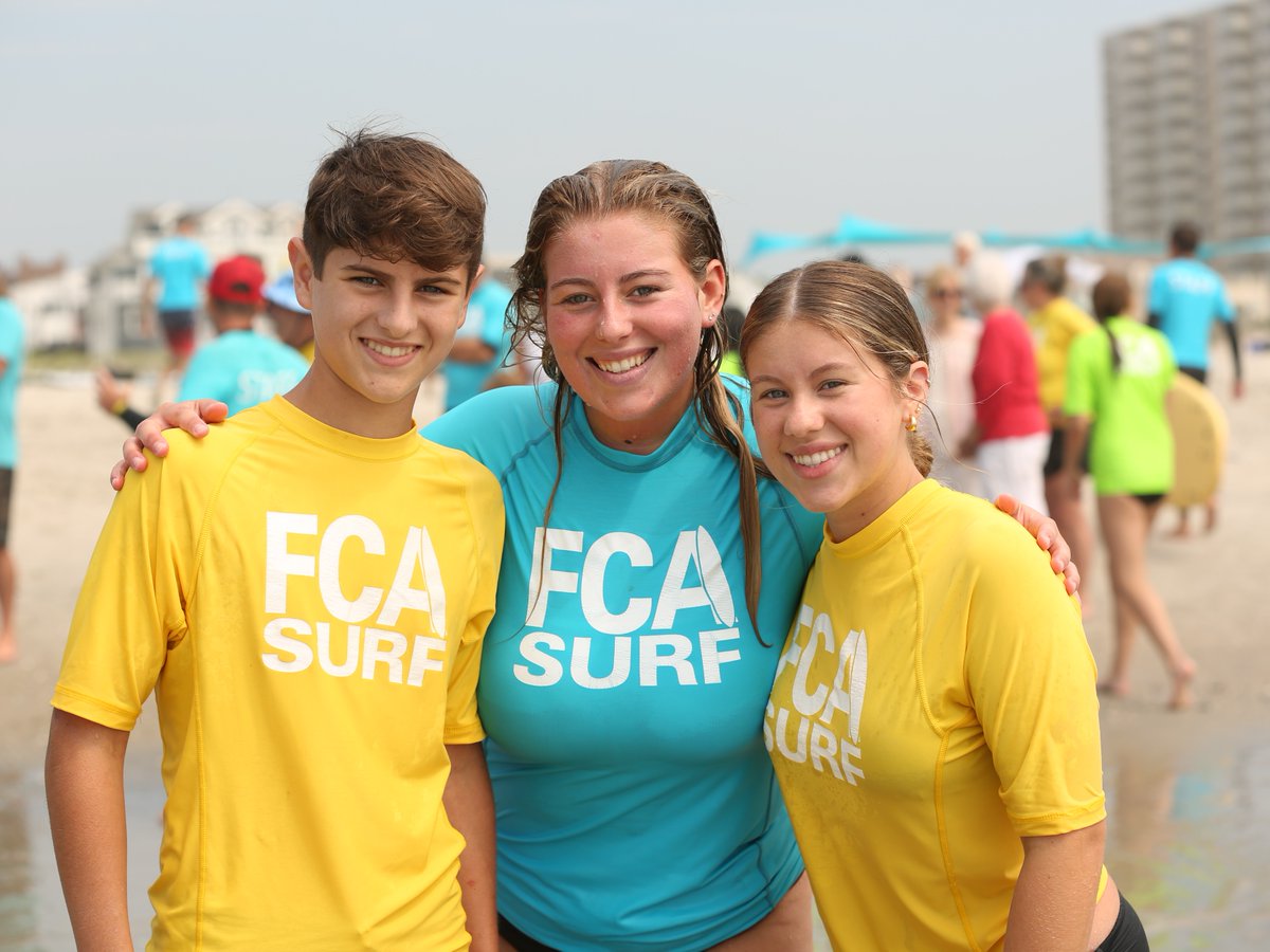 TheFCATeam's tweet photo. In sports, we need coaches to guide us, teammates to strengthen us, and the discipline to grow. The same is true in our faith.
Mentors and life groups give us strength and guidance in our spiritual lives.
Do you have a mentor or life group?
#FCAteam #Mentor #LifeGroups #fca247 #refuel