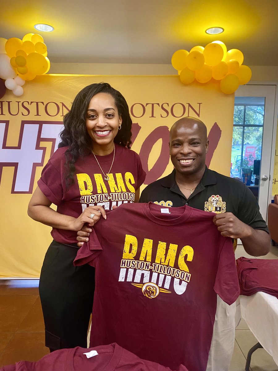 Coach John A. Smith 🏀 tweet media