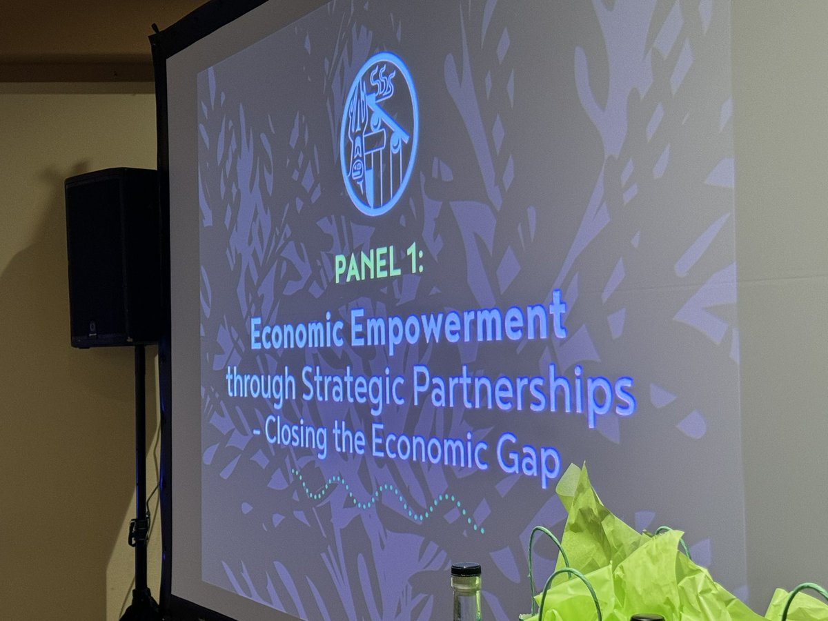 Dallas Smith tweet media