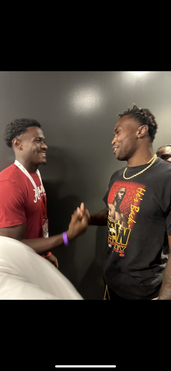 calebcunning3's tweet photo. 🐐TALK ⁦⁦@juliojones_11⁩ https://t.co/V8AYfgoPPh
